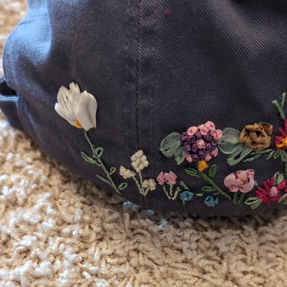 District Gray Floral Embroidered Hat - Picture 4 of 9